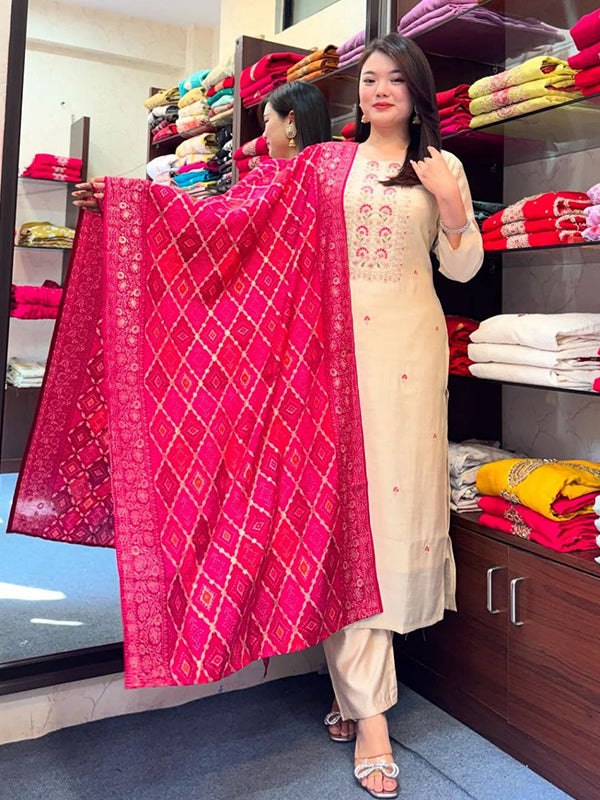 Off White Banana Silk Kurti Pant With Pink Bandhej Dupatta