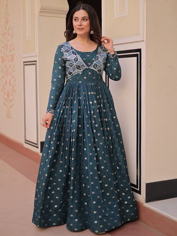 Rama Position Print Jacquard Weaving Gown