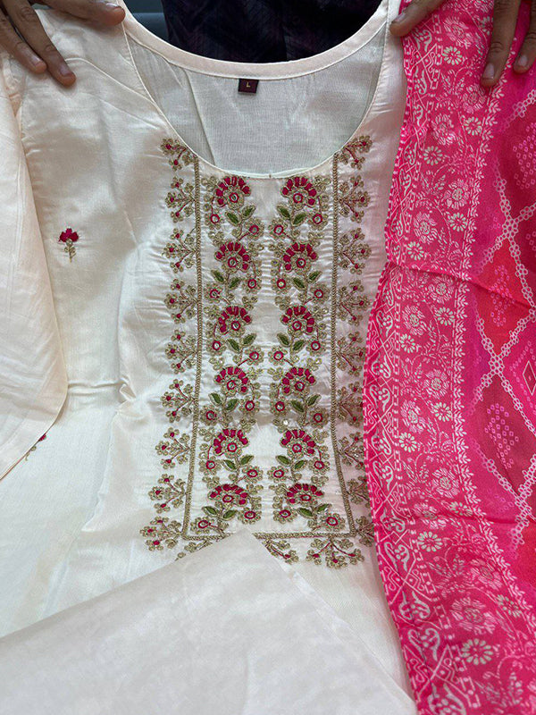 Off White Banana Silk Kurti Pant With Pink Bandhej Dupatta
