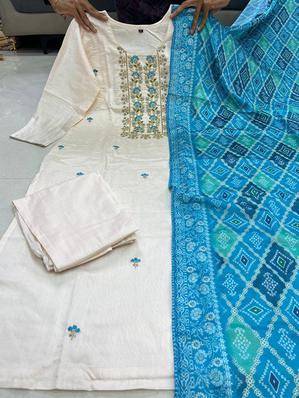 Off White Banana Silk Kurti Pant With Teal Blue Bandhej Dupatta