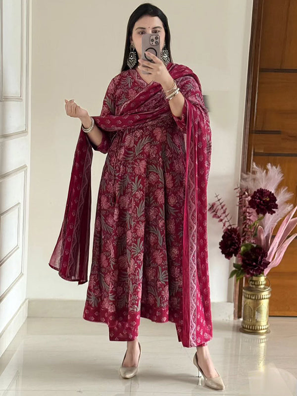 Dark Pink Jaipuri Cotton Printed Kurti With Pant & Dupatta