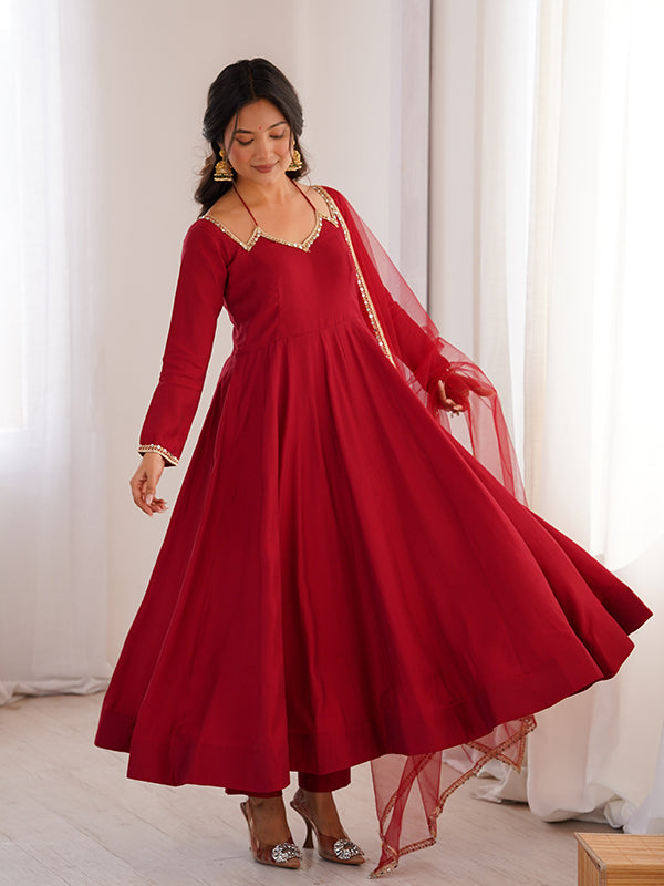 Maroon Roman Silk Chanderi Umbrella Flair Gown With Net Dupatta
