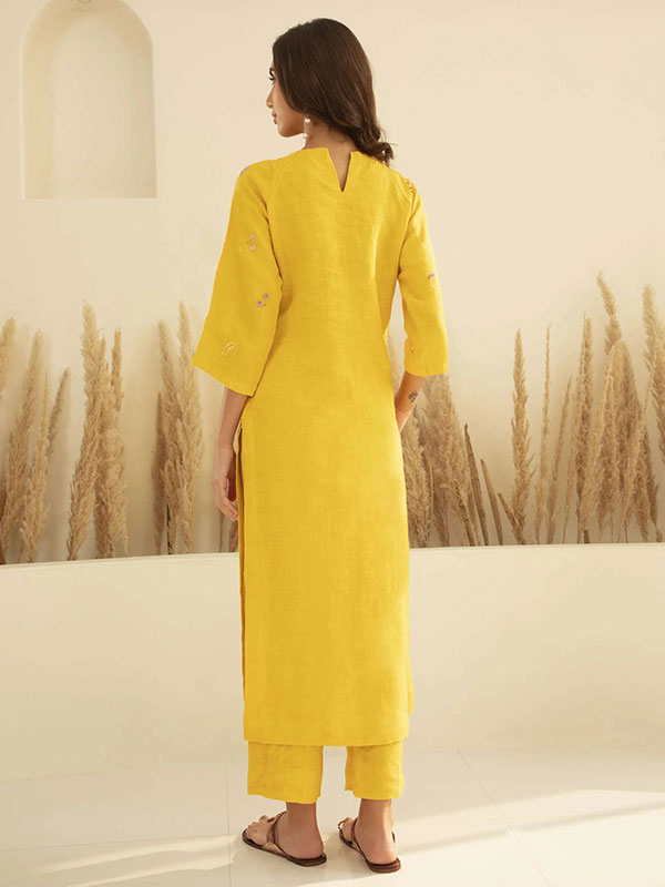 Yellow Mal Chanderi Floral Embroidered Straight Kurta Set