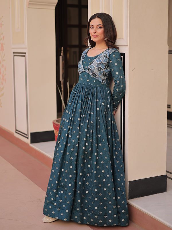 Rama Position Print Jacquard Weaving Gown