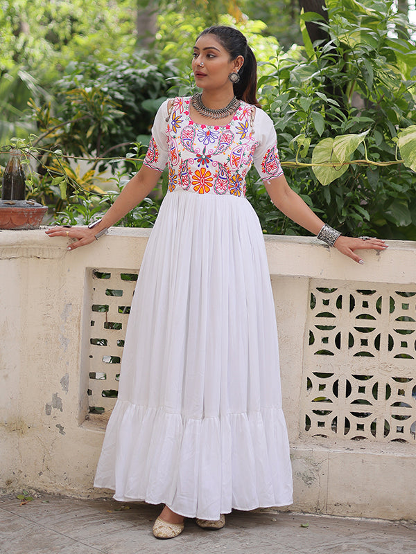 White Kutchi Gamthi Embroidered Thread Work Rayon Gown