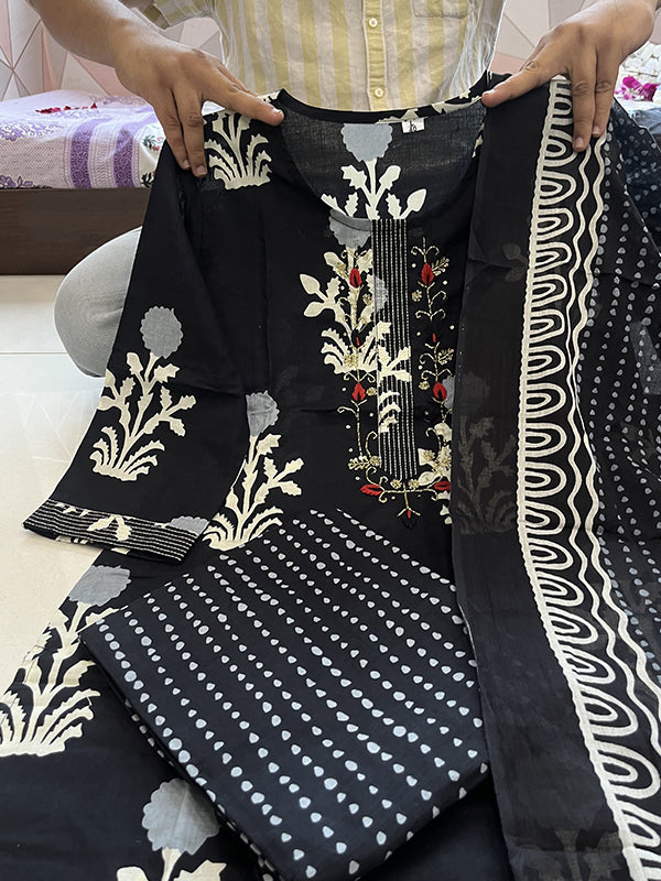 Black Butta Printed Cotton Kurti With Pant & Dupatta Set