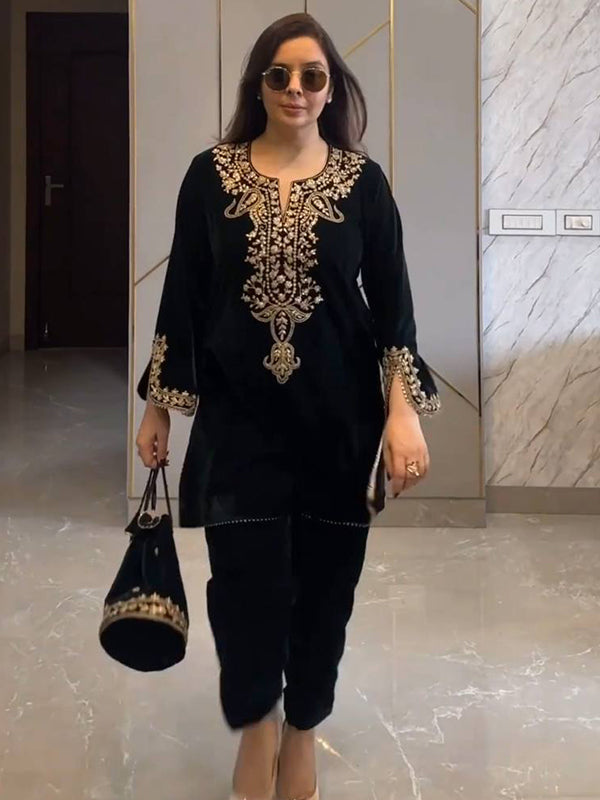Black Embroidery Work Viscose Velvet Co-ords Set