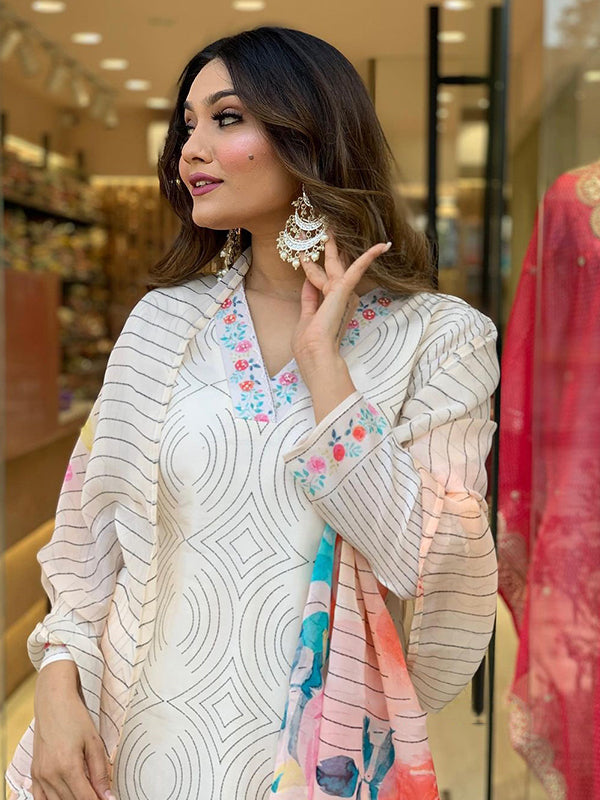 White Taby Printed Kurti With Pant & Dupatta Set